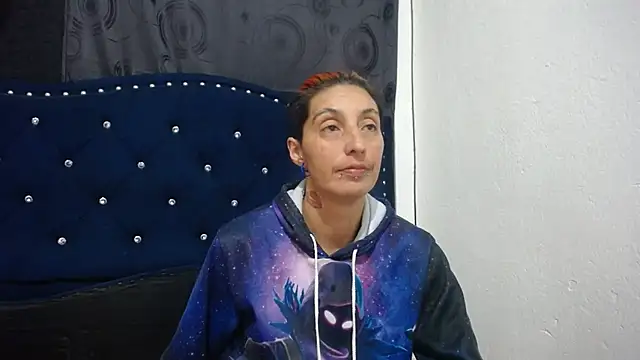 anyu1306 online show from December 2024 04:13:01 AM