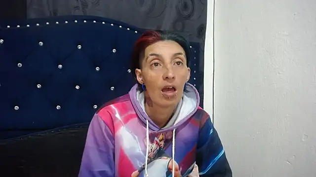 anyu1306 online show from February 2025 04:44:01 AM