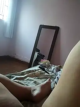 loiradiva29 online show from December 2024 08:04:02 PM