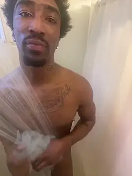 LawrenceBanques online show from February 2025 02:00:02 PM