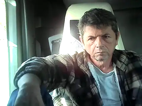 Snapshot of czarek888 chatting on October 2025 01:29:01 PM czarek888 online show from October 2025 01:29:01 PM