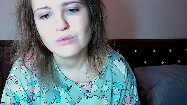Sara4uu online show from February 2026 10:28:02 PM