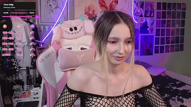 Evie Ro online show from March 2025 10:38:02 AM