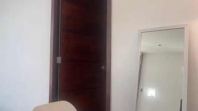 mommy nadin online show from December 2024 10:01:02 PM