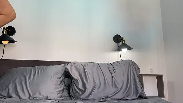 mommy nadin online show from December 2024 08:36:02 PM