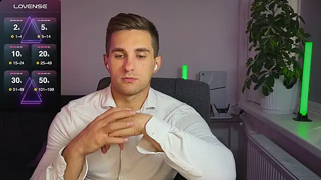 Sweeet  boy online show from September 2025 12:31:02 PM