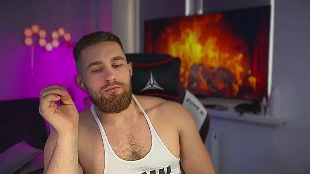 Sweeet  boy online show from February 2026 11:48:01 AM