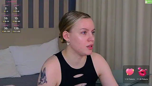 Snapshot of AmaliaBell chatting on January 2026 07:45:01 PM AmaliaBell online show from January 2026 07:45:01 PM