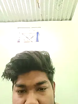 Snapshot of u_wan_me chatting on March 2025 02:53:01 AM u wan me online show from March 2025 02:53:01 AM