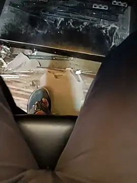 Snapshot of u_wan_me chatting on October 2025 10:07:01 AM u wan me online show from October 2025 10:07:01 AM