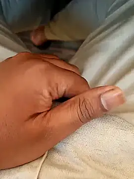 Snapshot of u_wan_me chatting on November 2025 03:18:02 AM u wan me online show from November 2025 03:18:02 AM