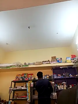 Snapshot of u_wan_me chatting on November 2025 10:27:01 AM u wan me online show from November 2025 10:27:01 AM