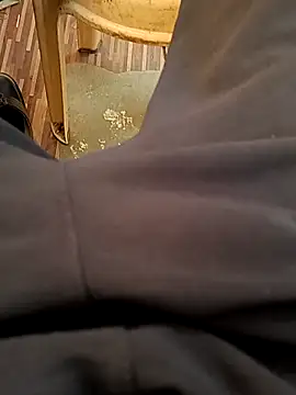 Snapshot of u_wan_me chatting on December 2025 08:30:01 AM u wan me online show from December 2025 08:30:01 AM