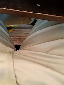 Snapshot of u_wan_me chatting on January 2026 09:25:01 AM u wan me online show from January 2026 09:25:01 AM