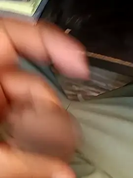 Snapshot of u_wan_me chatting on February 2026 03:58:01 AM u wan me online show from February 2026 03:58:01 AM