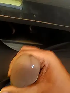 Snapshot of u_wan_me chatting on February 2026 10:47:01 AM u wan me online show from February 2026 10:47:01 AM