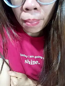   Mai-love19   online show from April 2026 10:41:01 PM