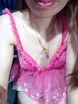   Mai-love19   online show from May 2026 01:27:01 PM