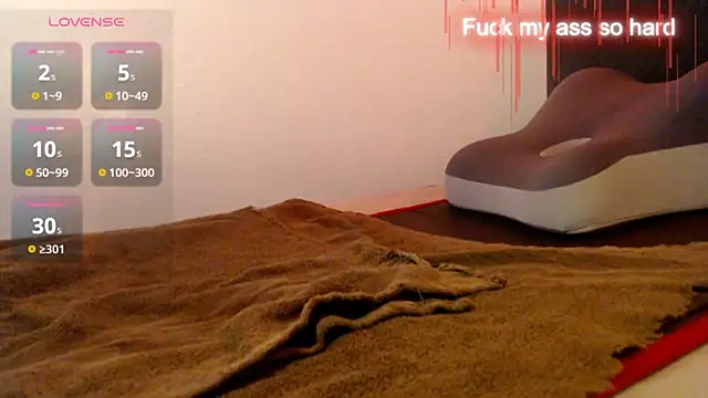 Snapshot of -sluttyass- chatting on December 2025 12:39:02 AM -sluttyass- online show from December 2025 12:39:02 AM