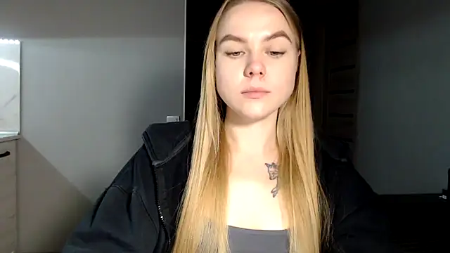 Snapshot of Sunbeam_ chatting on February 2025 10:14:02 PM Sunbeam online show from February 2025 10:14:02 PM