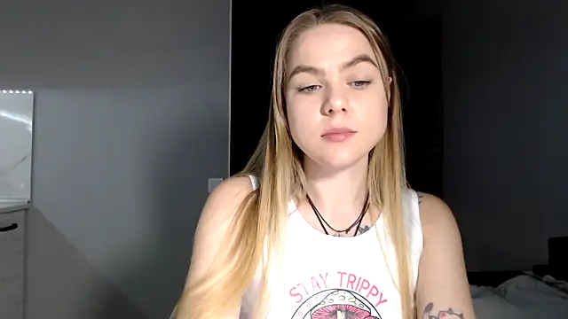 Snapshot of Sunbeam_ chatting on February 2026 04:24:02 PM Sunbeam online show from February 2026 04:24:02 PM