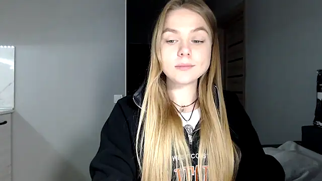 Snapshot of Sunbeam_ chatting on February 2026 06:59:02 PM Sunbeam online show from February 2026 06:59:02 PM