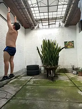 oliver price1 online show from November 2025 09:53:01 PM