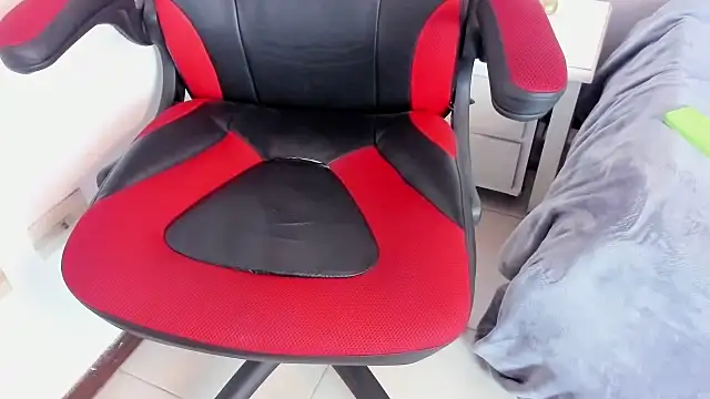 oliver price1 online show from February 2026 07:18:01 PM