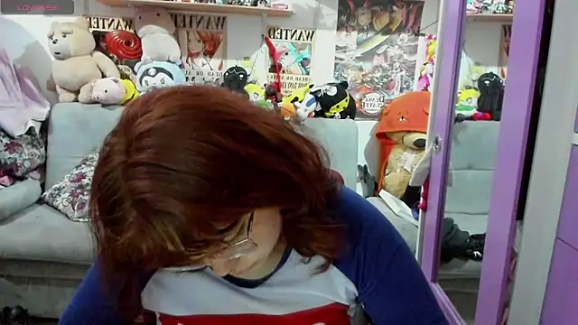 soficammy online show from February 2025 07:07:01 PM