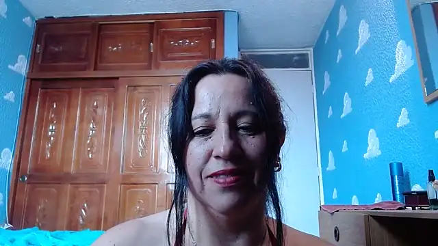 valeriapinter online show from December 2025 03:19:02 PM