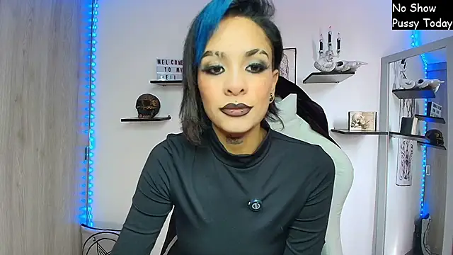 luci fer devil online show from April 2026 02:15:02 PM